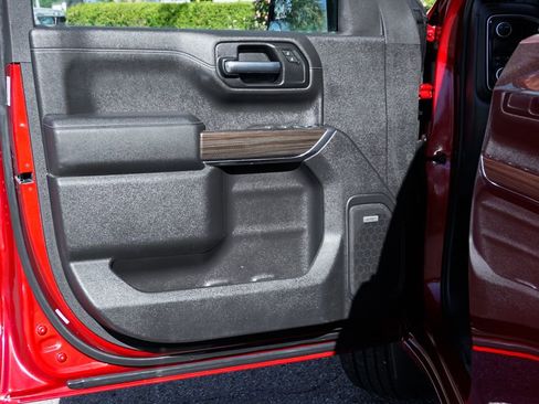 Used 2022 Chevrolet Silverado 1500 RST w/ Convenience Package II image 15