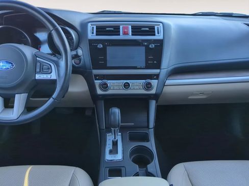Used 2016 Subaru Outback 3.6R Limited image 11