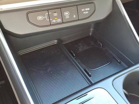 New 2026 Kia Carnival EX image 11