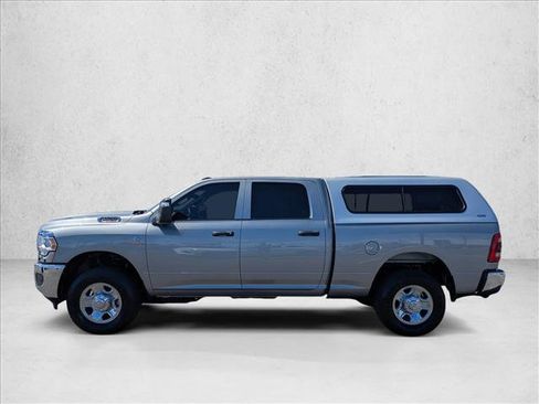Used 2024 RAM 3500 Tradesman w/ Safety Group AWD/4WD image 9