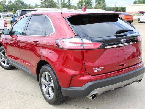 Used 2019 Ford Edge SEL w/ Equipment Group 201A image 5