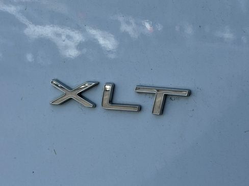 Used 2024 Ford Transit 350 XLT RWD image 23