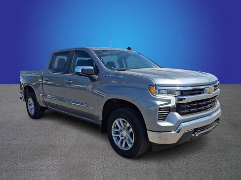 Used 2023 Chevrolet Silverado 1500 LT image 2