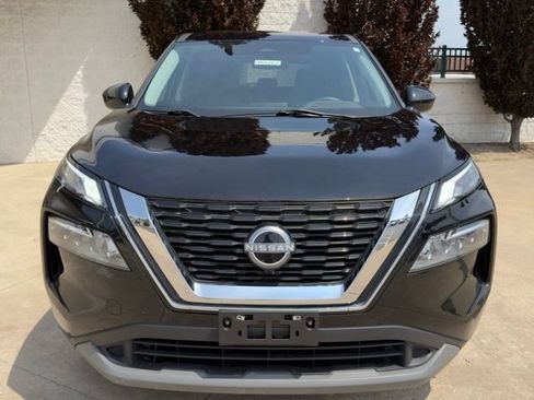 Used 2023 Nissan Rogue SV AWD/4WD image 9