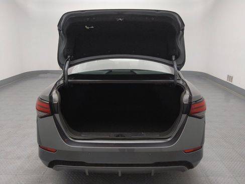 Used 2025 Nissan Sentra S image 29