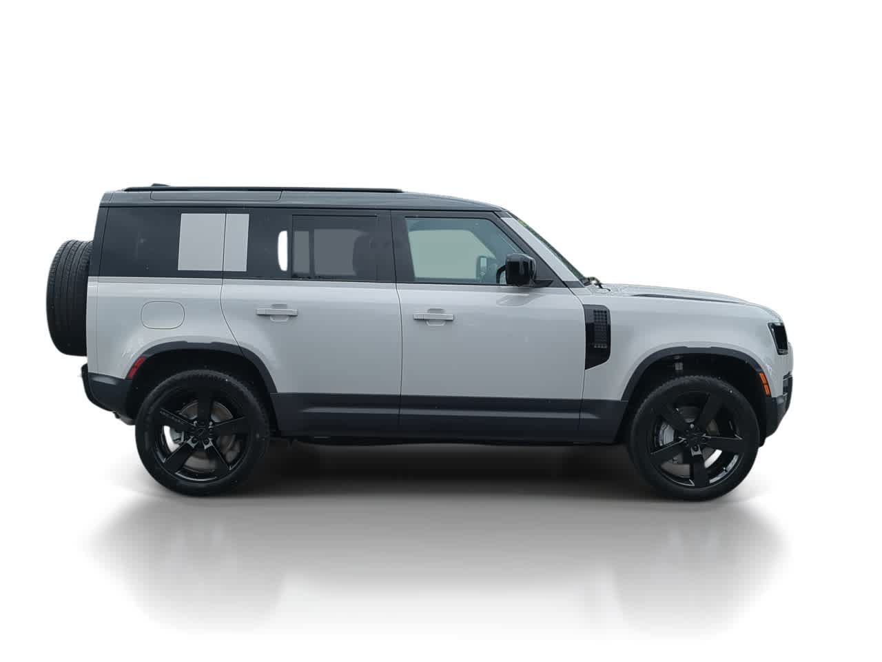 New 2026 Land Rover Defender 110 S AWD/4WD image 9