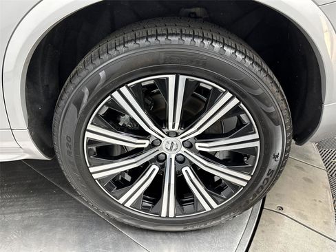 Used 2023 Volvo XC90 B5 Core w/ Protection Package Premier image 27