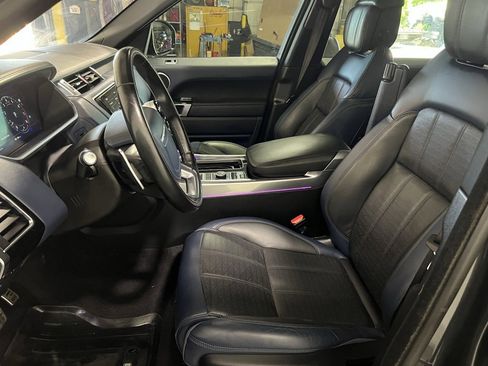 Used 2018 Land Rover Range Rover Sport HSE Dynamic image 7
