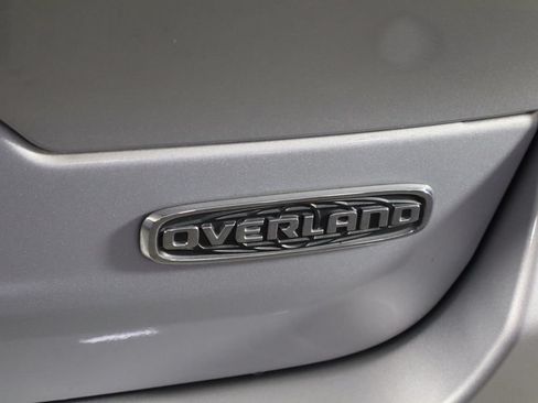 Used 2022 Jeep Grand Cherokee Overland w/ Advanced Protech Group III AWD/4WD image 60