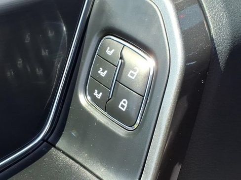 Used 2023 Ford F150 Lariat w/ Equipment Group 502A High AWD/4WD image 17