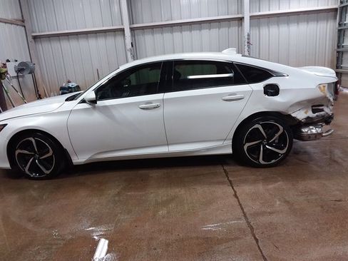 Used 2019 Honda Accord Sport image 5