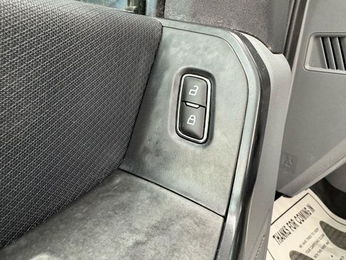 Used 2022 Ford F150 Lightning Pro AWD/4WD image 11