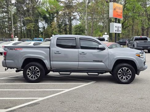 Used 2021 Toyota Tacoma TRD Sport w/ TRD Premium Sport Package image 6