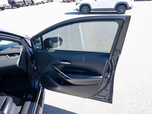 Used 2020 Toyota Corolla XSE image 15