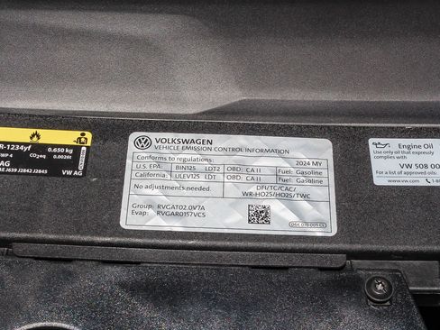 Used 2024 Volkswagen Atlas SE FWD image 37