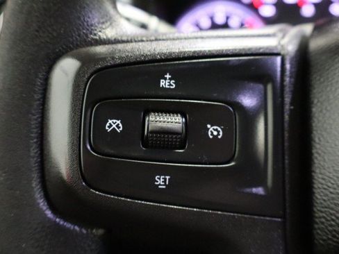 Used 2022 Chevrolet Silverado 2500 Custom w/ Custom Value Package AWD/4WD image 36