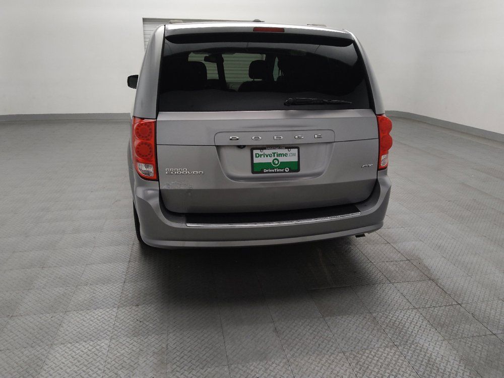 Used 2019 Dodge Grand Caravan GT FWD image 6