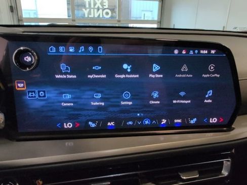 New 2026 Chevrolet Traverse LT w/ Driver Confidence Package AWD/4WD image 23