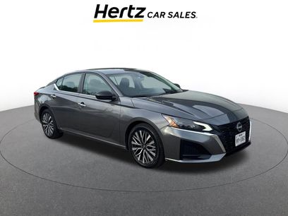 Used 2025 Nissan Altima 2.5 SV