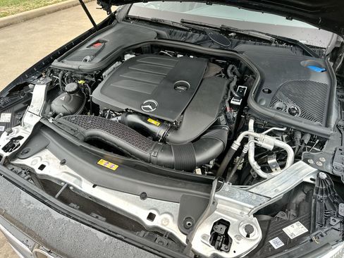 Used 2022 Mercedes-Benz E 350 Sedan image 26