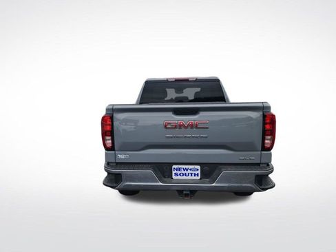 Used 2024 GMC Sierra 1500 SLE AWD/4WD image 4