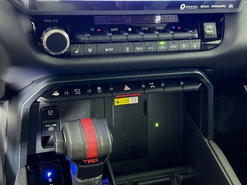 Used 2024 Toyota Tundra TRD Pro AWD/4WD image 8
