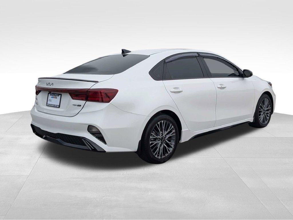 Used 2023 Kia Forte GT-Line FWD image 4