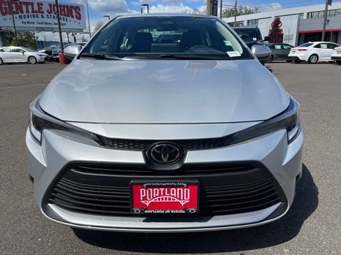 New 2026 Toyota Corolla XLE FWD image 3