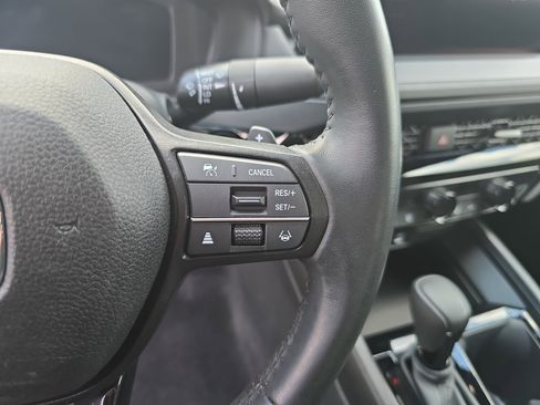 Used 2024 Honda Accord Sport image 18