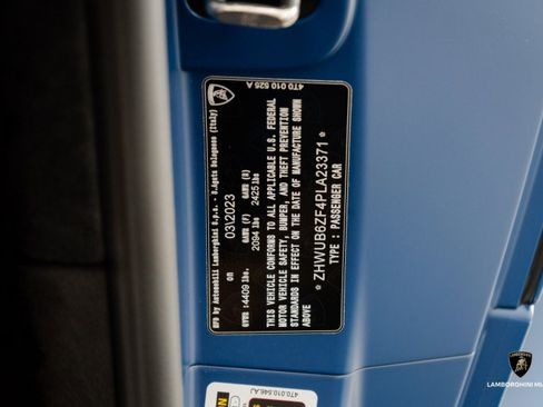 Used 2023 Lamborghini Huracan Tecnica image 53