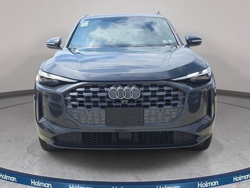 Used 2025 Audi Q5 Premium w/ Convenience Package AWD/4WD image 3