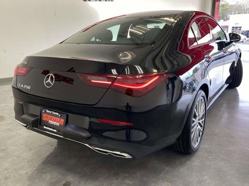 Used 2025 Mercedes-Benz CLA 250 image 3