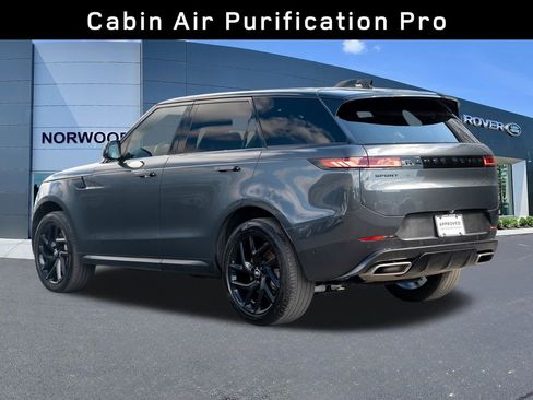 Used 2024 Land Rover Range Rover Sport SE image 6