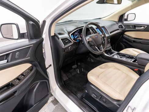 Used 2020 Ford Edge SEL w/ Convenience Package AWD/4WD image 12