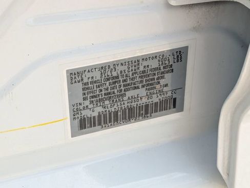 Used 2024 Nissan Sentra SV FWD image 27