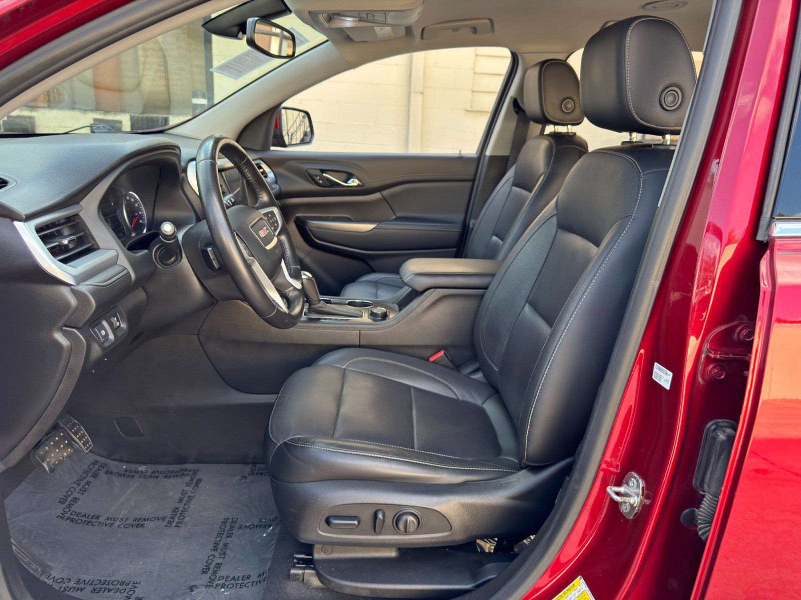 Used 2019 GMC Acadia SLT FWD image 15