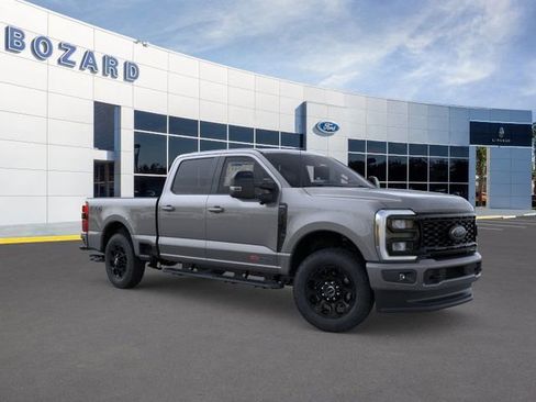 New 2026 Ford F250 Lariat w/ Black Appearance Package image 8