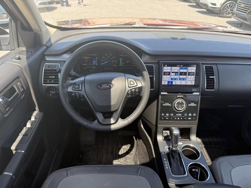 Used 2019 Ford Flex Limited w/ Equipment Group 303A AWD/4WD image 10