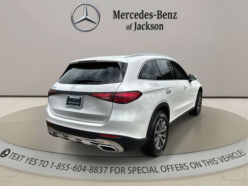 Used 2024 Mercedes-Benz GLC 300 image 8