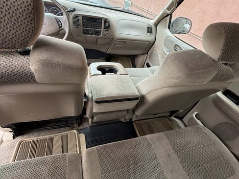 Used 2001 Ford F150 Lariat image 10