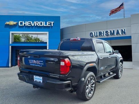 Used 2024 GMC Canyon Denali image 3