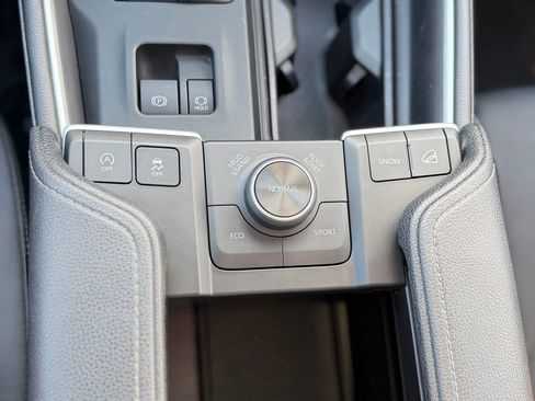 Used 2024 Toyota Grand Highlander Platinum image 31