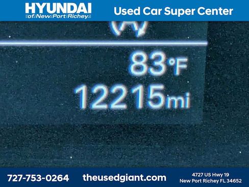 Used 2025 Hyundai Tucson SE FWD image 30