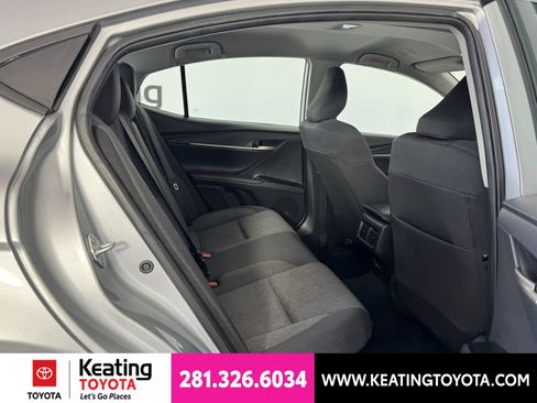 Used 2025 Toyota Camry LE FWD image 18