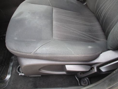 Used 2018 Ford Focus SEL FWD image 12