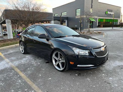 Used 2014 Chevrolet Cruze LS image 5