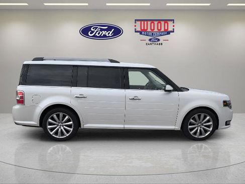 Used 2019 Ford Flex Limited w/ Equipment Group 303A AWD/4WD image 2