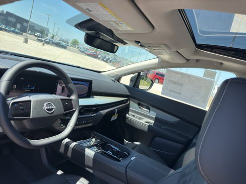 New 2026 Nissan Murano Platinum w/ Cargo Package AWD/4WD image 26
