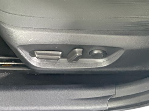 Certified 2023 Toyota Camry LE FWD image 13