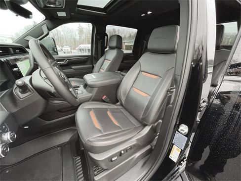 Certified 2025 GMC Sierra 2500 AT4 w/ AT4 Premium Plus Package image 20